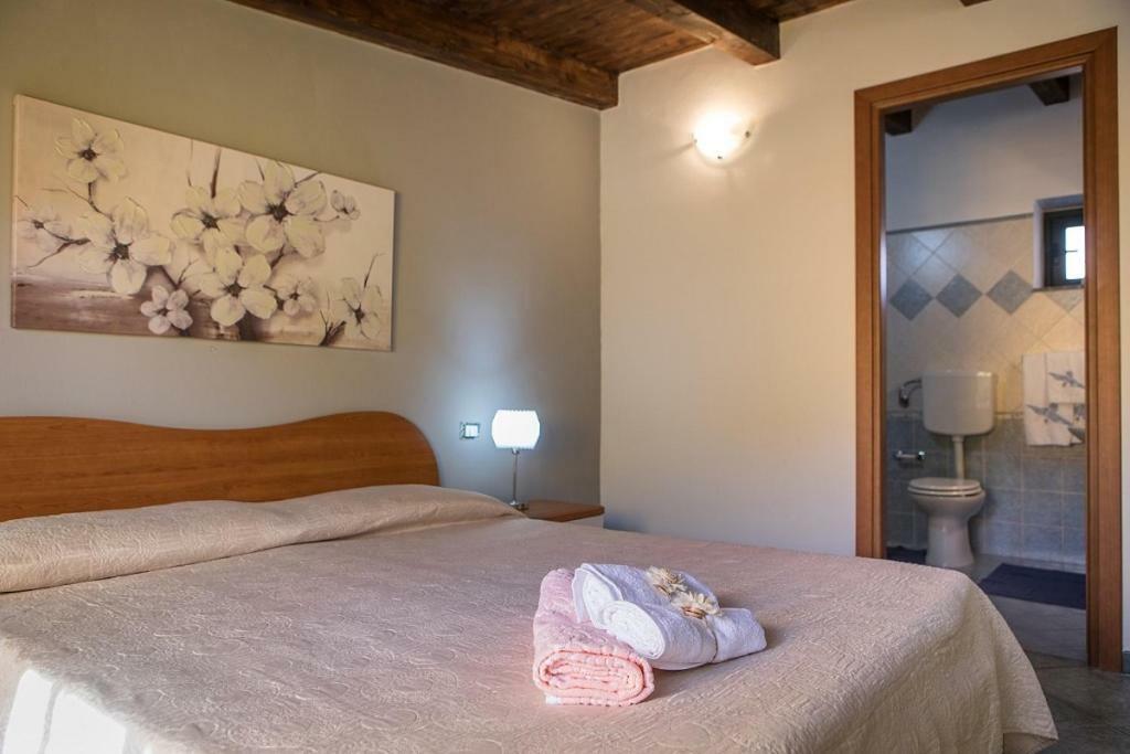 Casa Vacanze Fede سانتو ستيفانو دي كاماسترا المظهر الخارجي الصورة