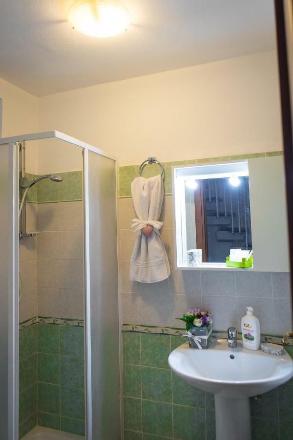 Casa Vacanze Fede سانتو ستيفانو دي كاماسترا المظهر الخارجي الصورة