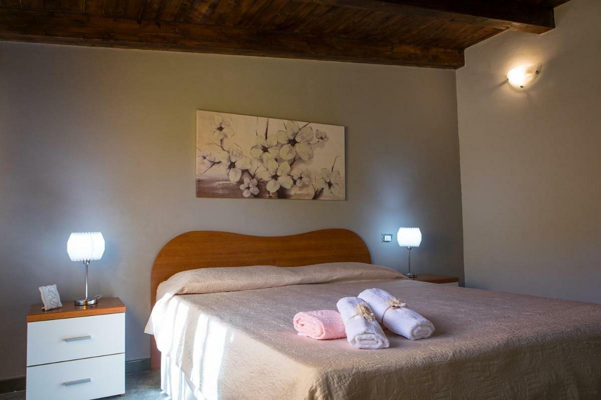 Casa Vacanze Fede سانتو ستيفانو دي كاماسترا المظهر الخارجي الصورة